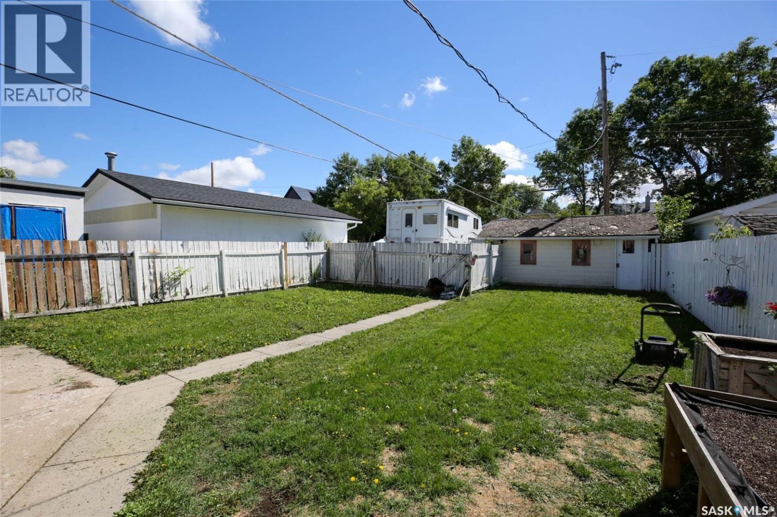 2241 Queen Street, Regina, SK