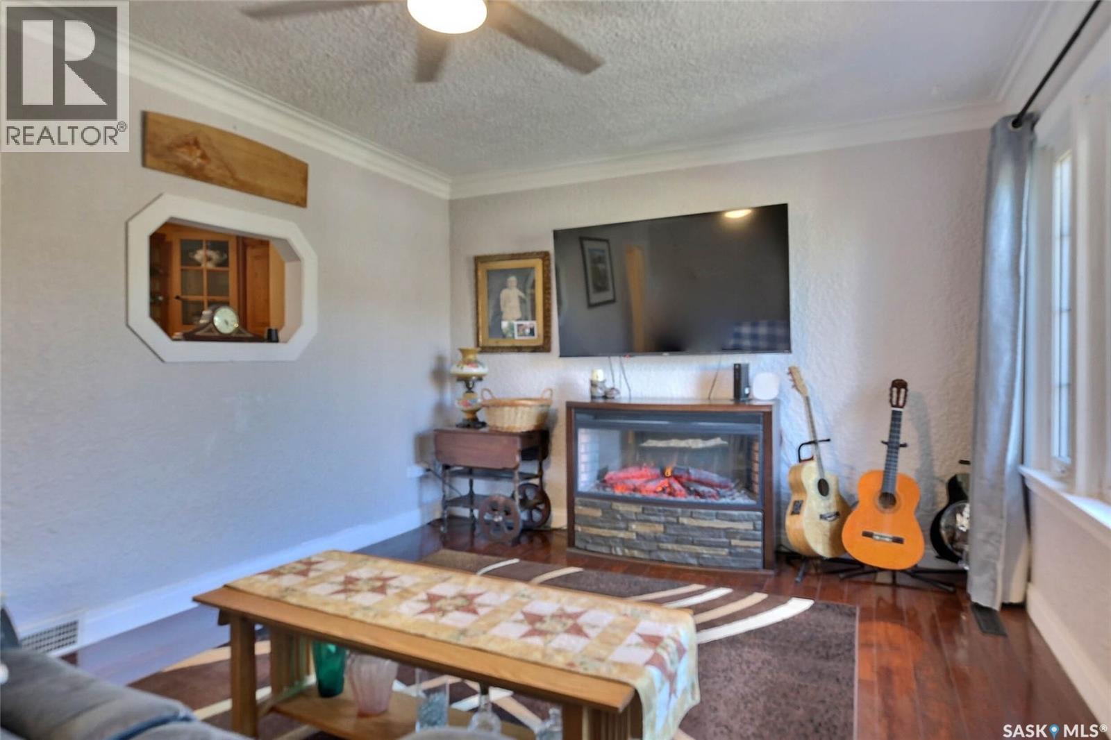 2241 Queen Street, Regina, SK