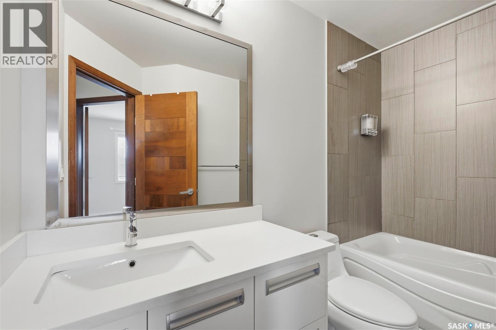 115 Tweed Lane, Saskatoon, SK