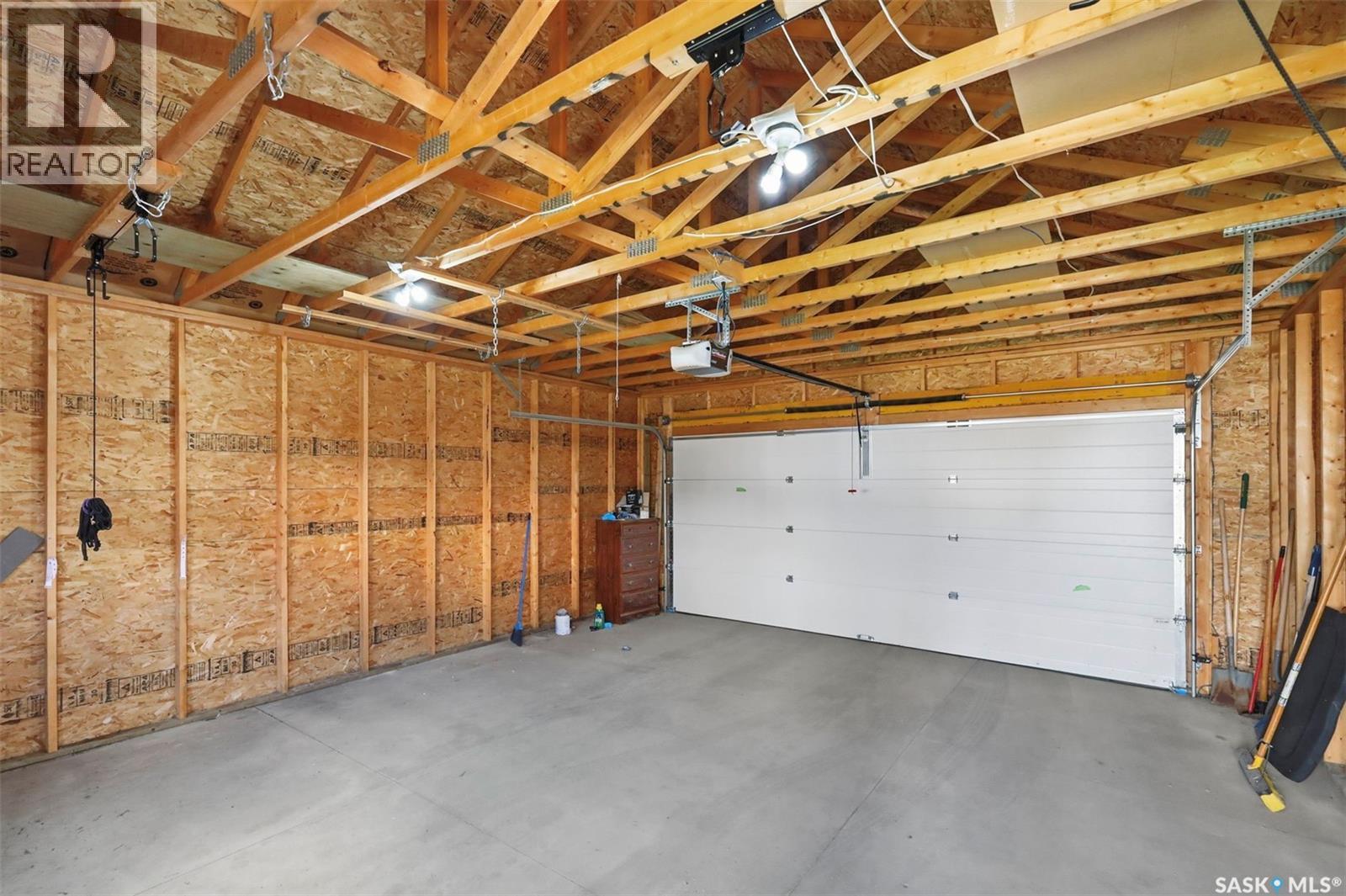 115 Tweed Lane, Saskatoon, SK