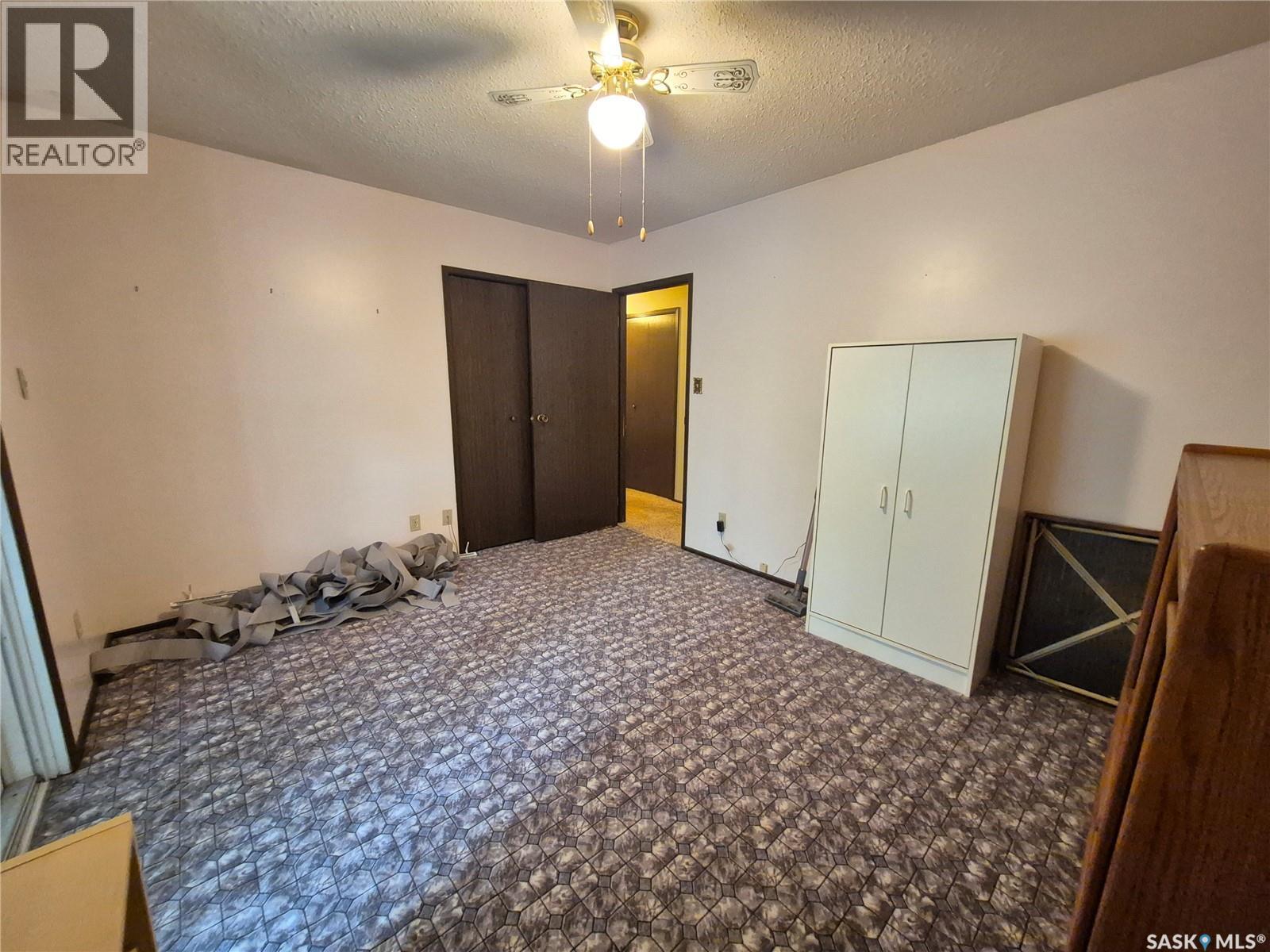 566 Dieppe Drive, Weyburn, SK