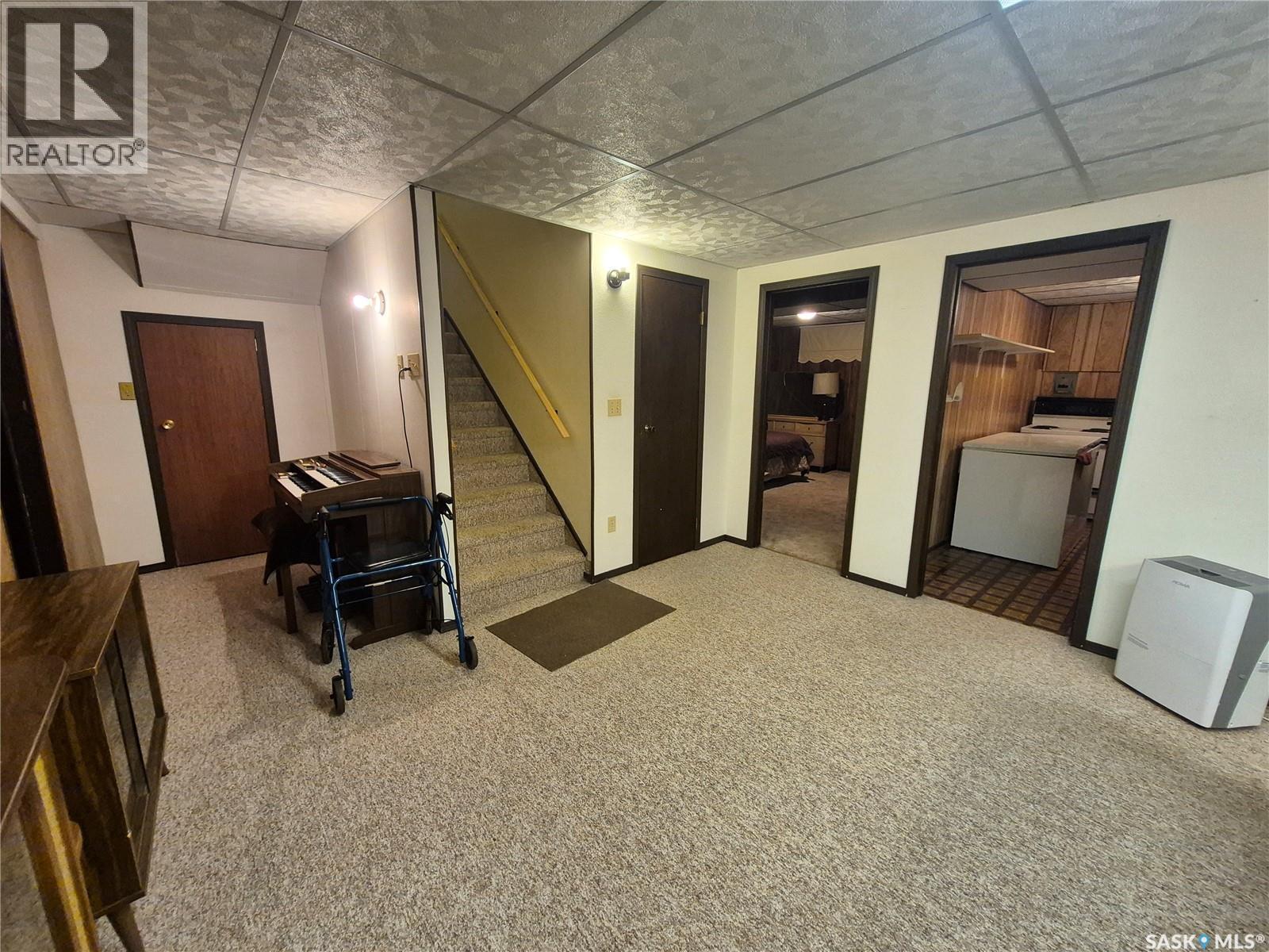 566 Dieppe Drive, Weyburn, SK