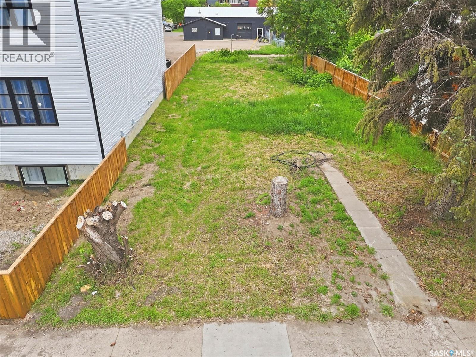 537 H Avenue S, Saskatoon, SK