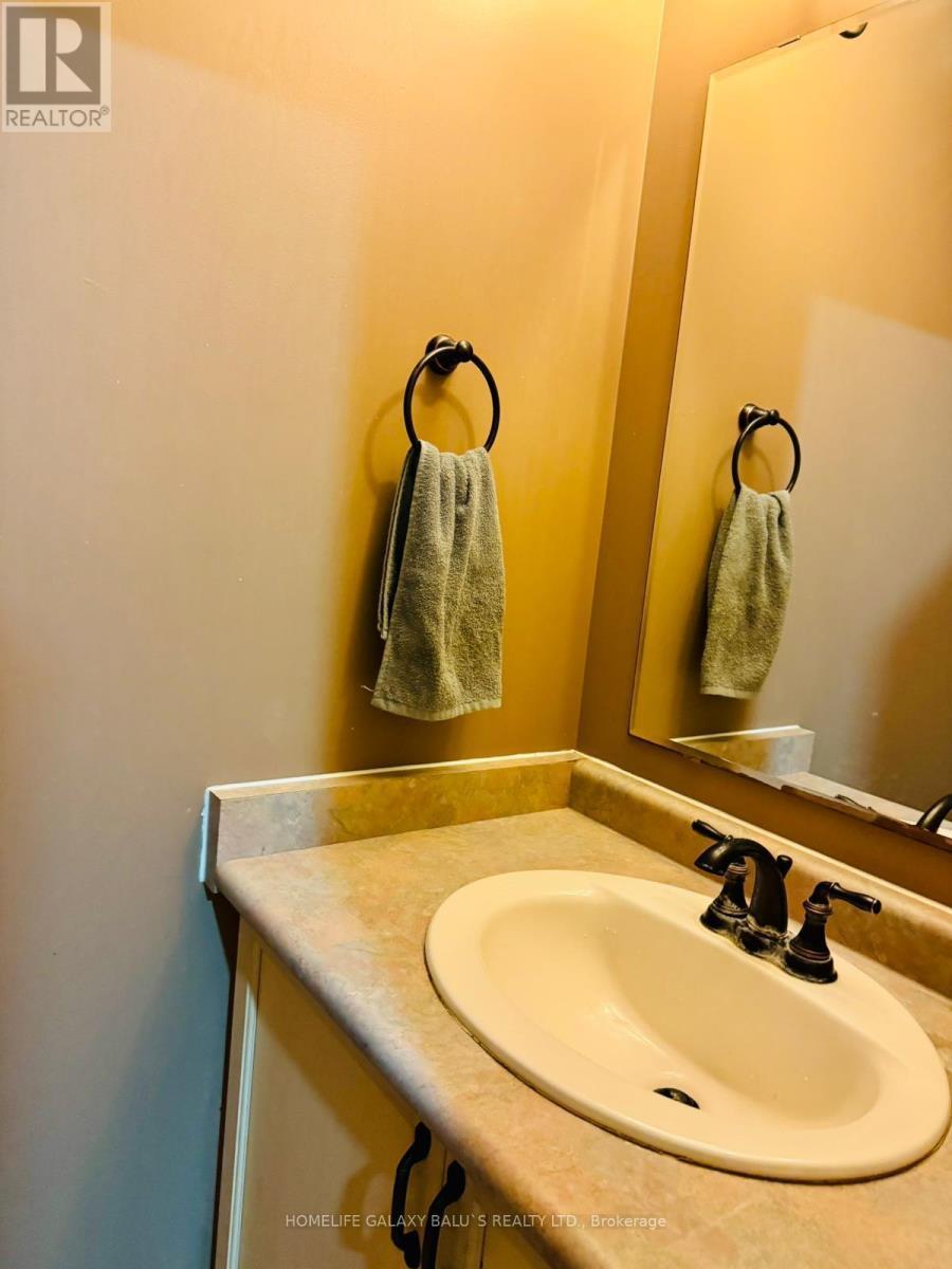 225 Cotton Grass Street, Kitchener, ON