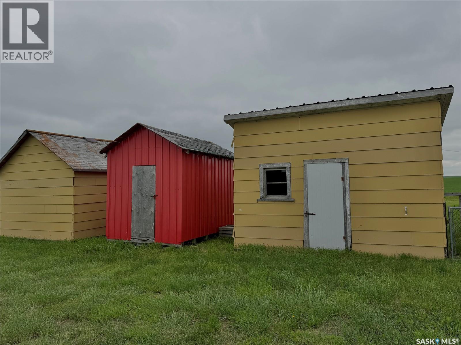 Valley Acres, Stewart Valley, SK