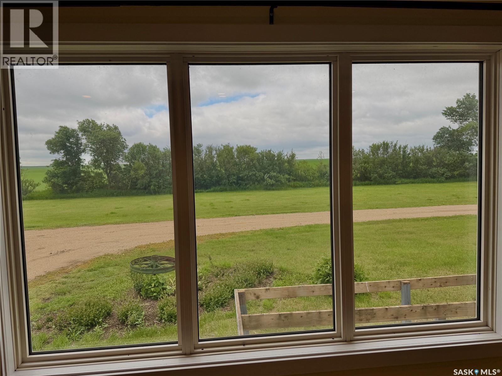 Valley Acres, Stewart Valley, SK