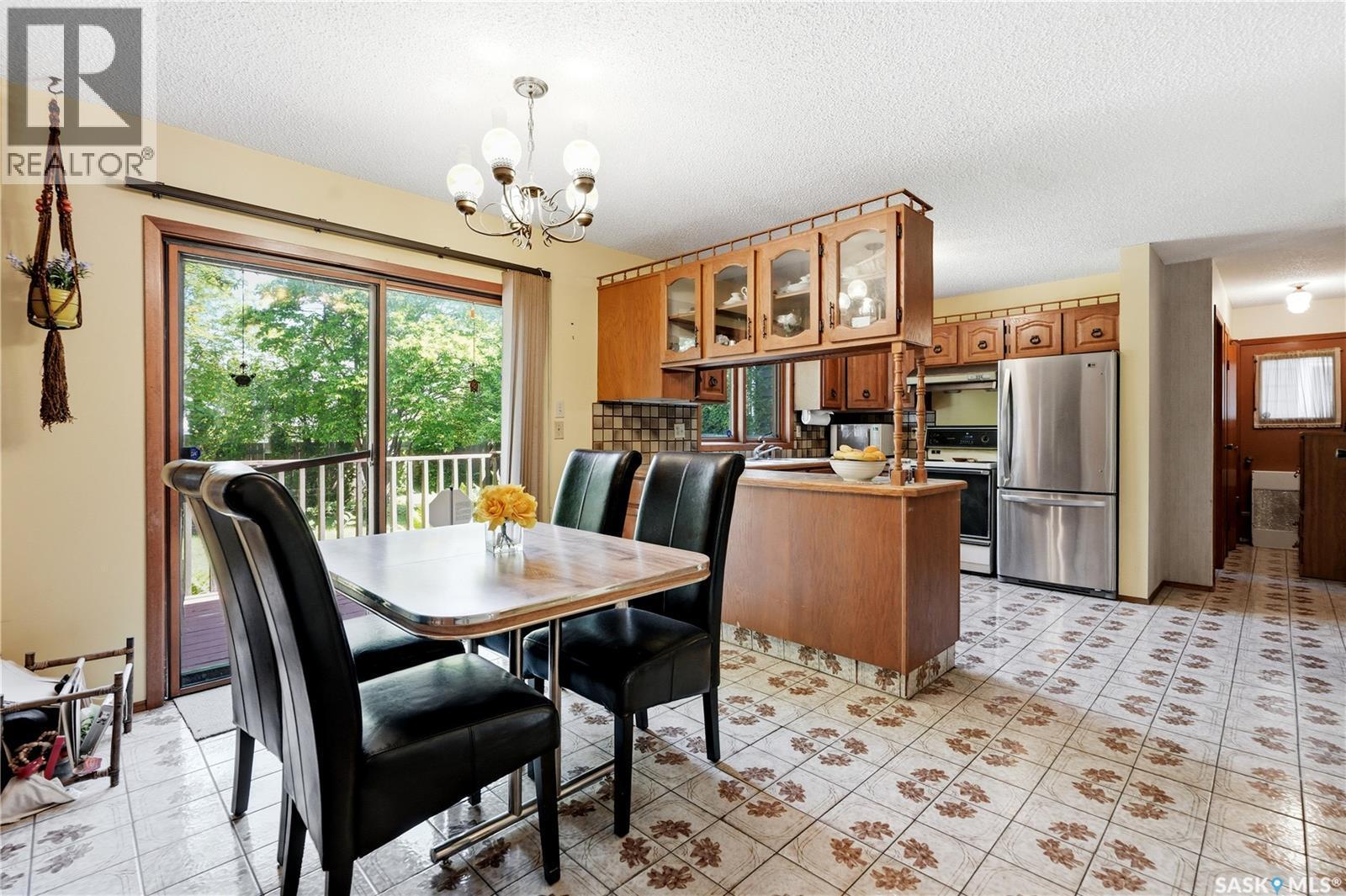 211 Keeley Crescent, Saskatoon, SK