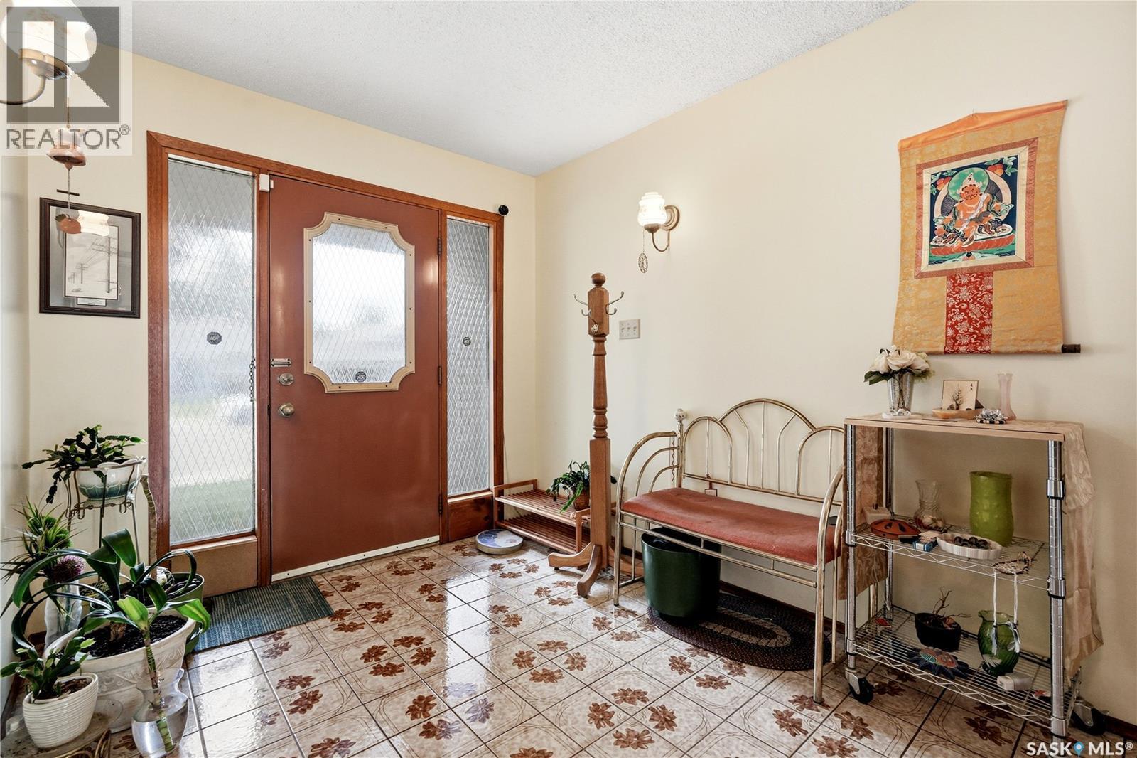 211 Keeley Crescent, Saskatoon, SK