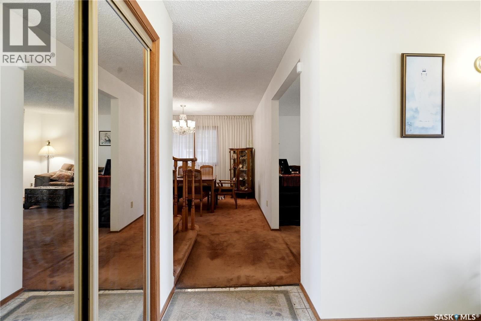 211 Keeley Crescent, Saskatoon, SK