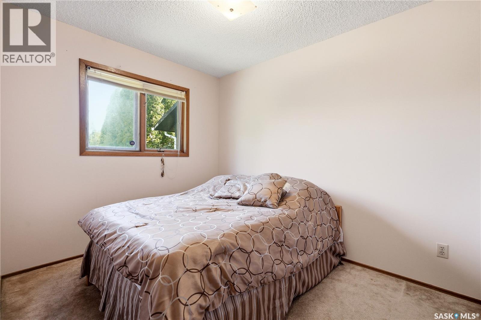 211 Keeley Crescent, Saskatoon, SK