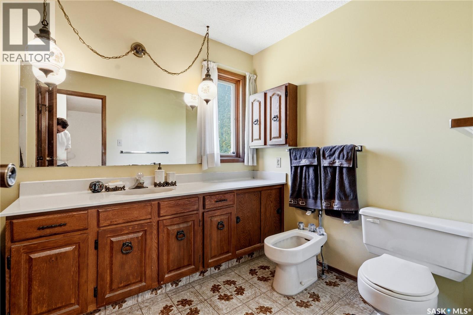 211 Keeley Crescent, Saskatoon, SK