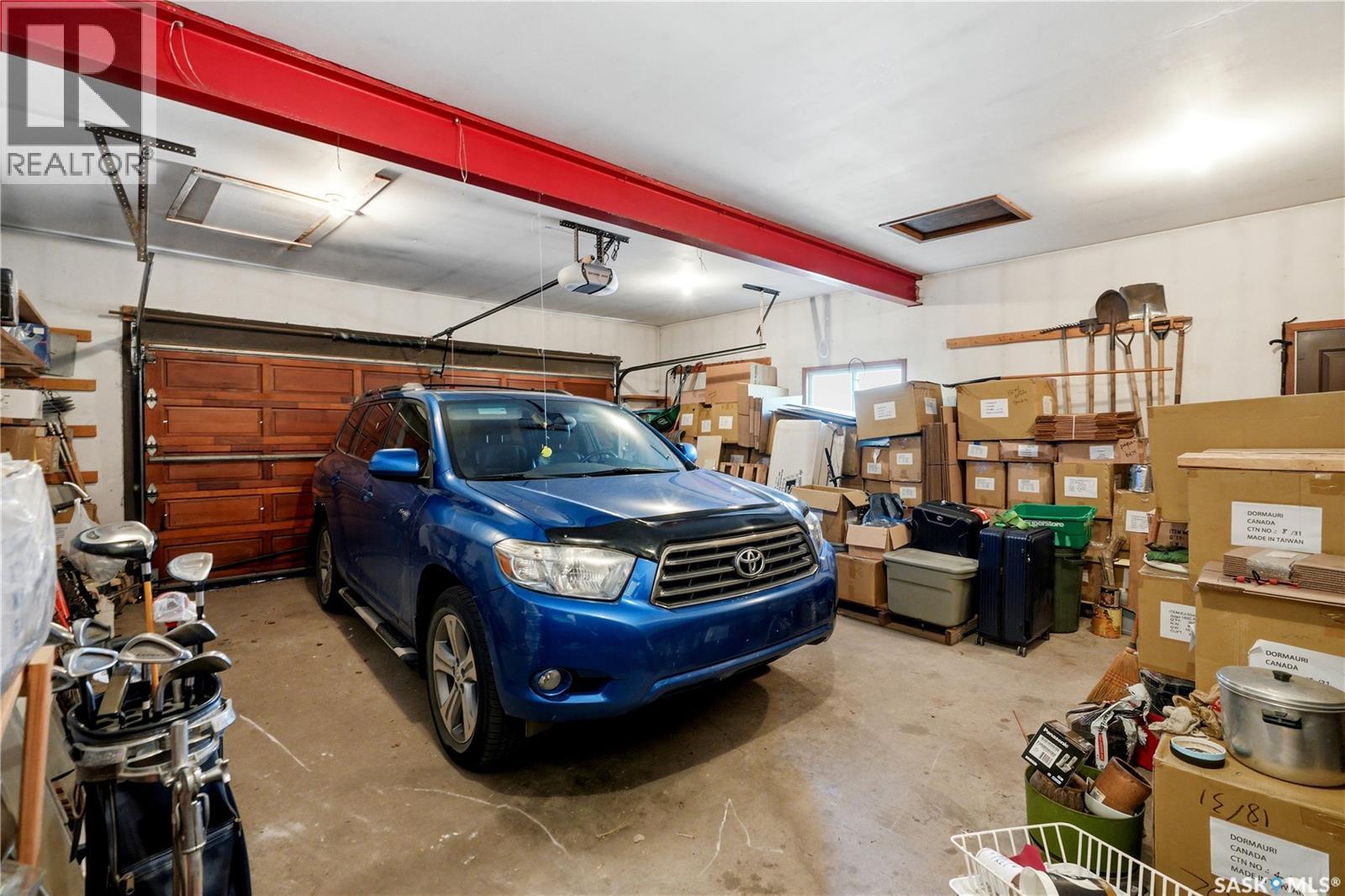 211 Keeley Crescent, Saskatoon, SK