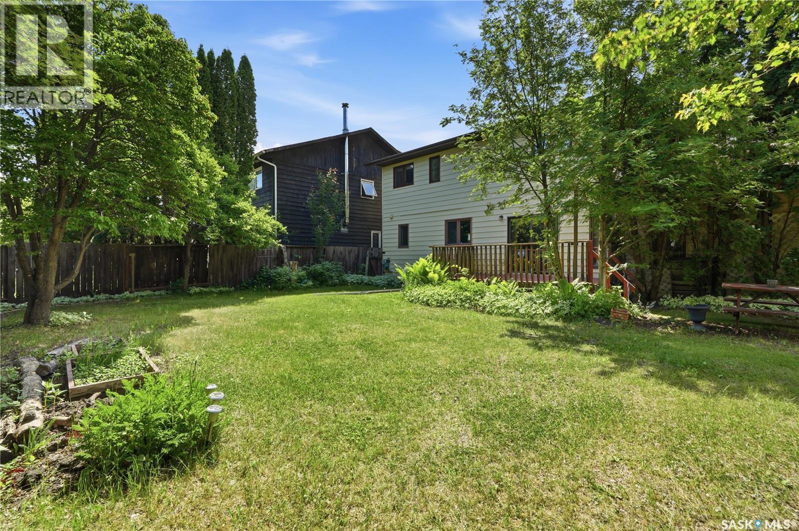 211 Keeley Crescent, Saskatoon, SK