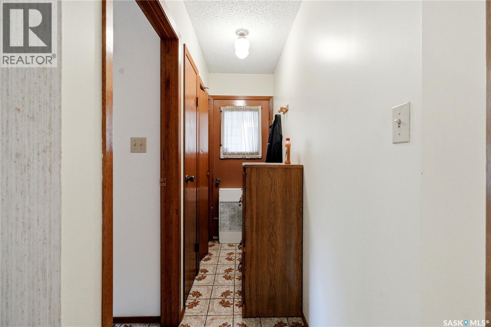 211 Keeley Crescent, Saskatoon, SK