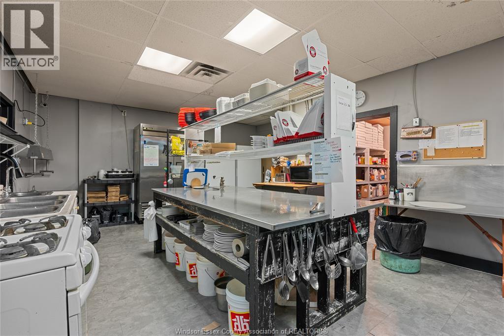4 Young, Tilbury, ON
