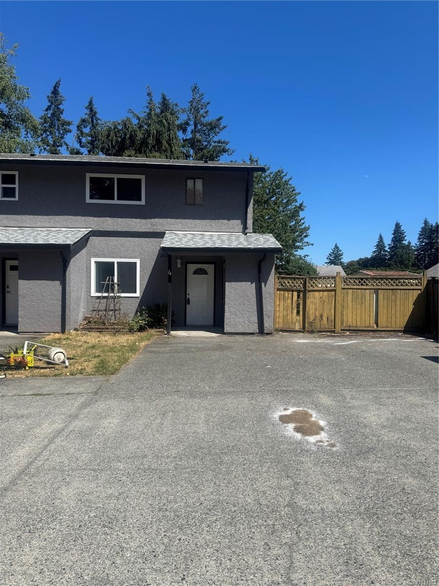#4-715 Malone Rd, Ladysmith, BC