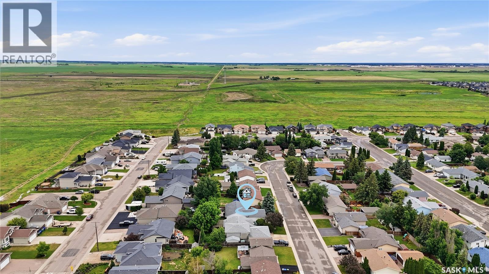 62 Robinson Crescent, Saskatoon, SK