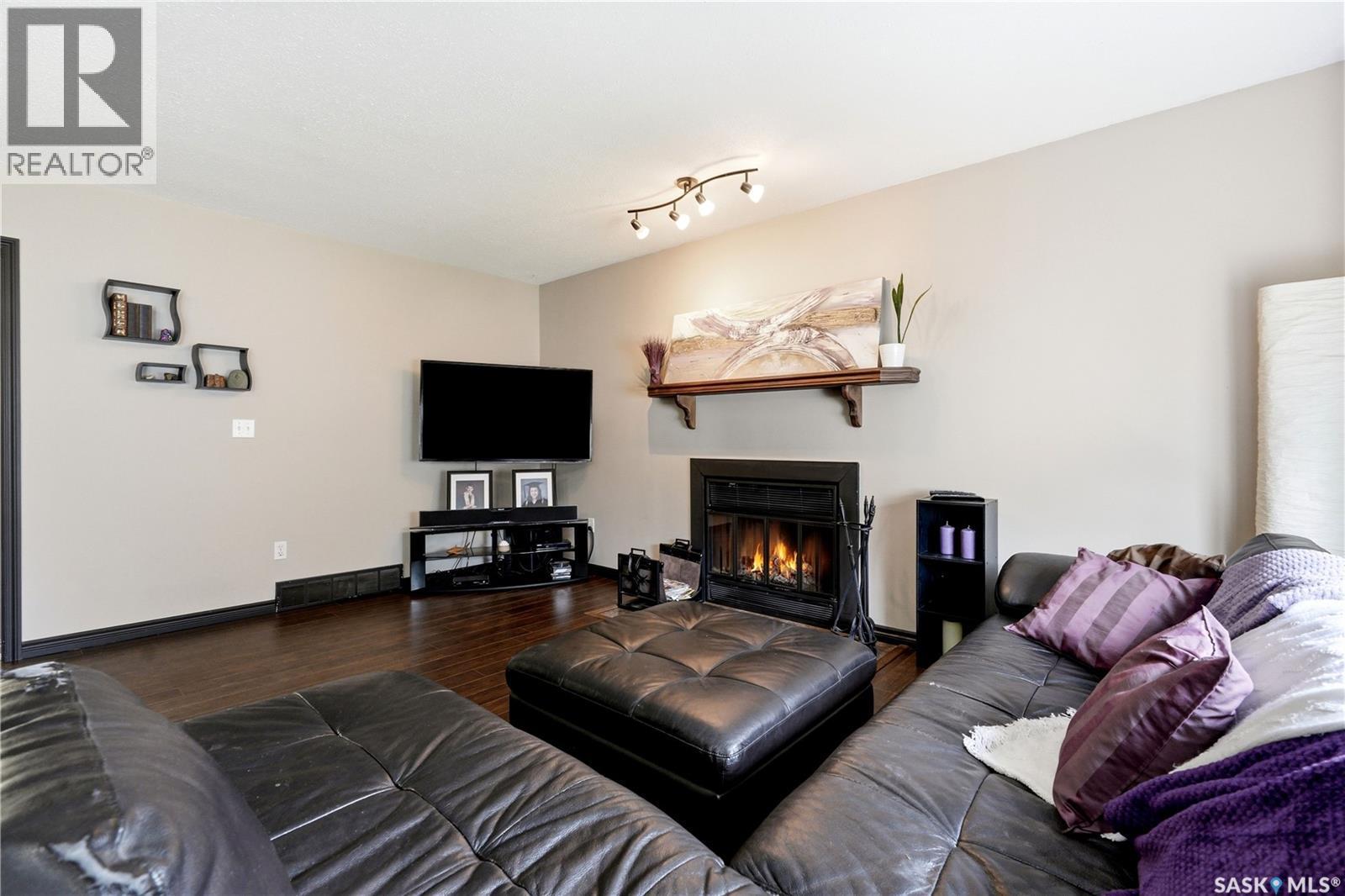 62 Robinson Crescent, Saskatoon, SK
