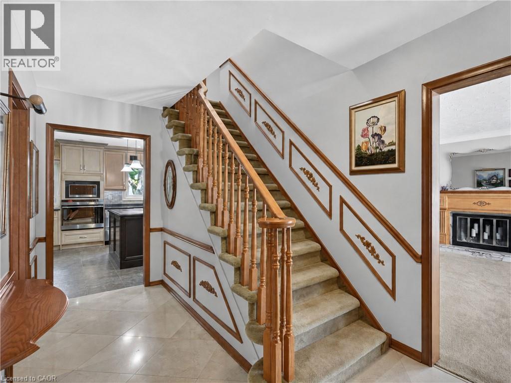 Virtually Staged - 564 Mountain Brow Boulevard, Hamilton, ON
