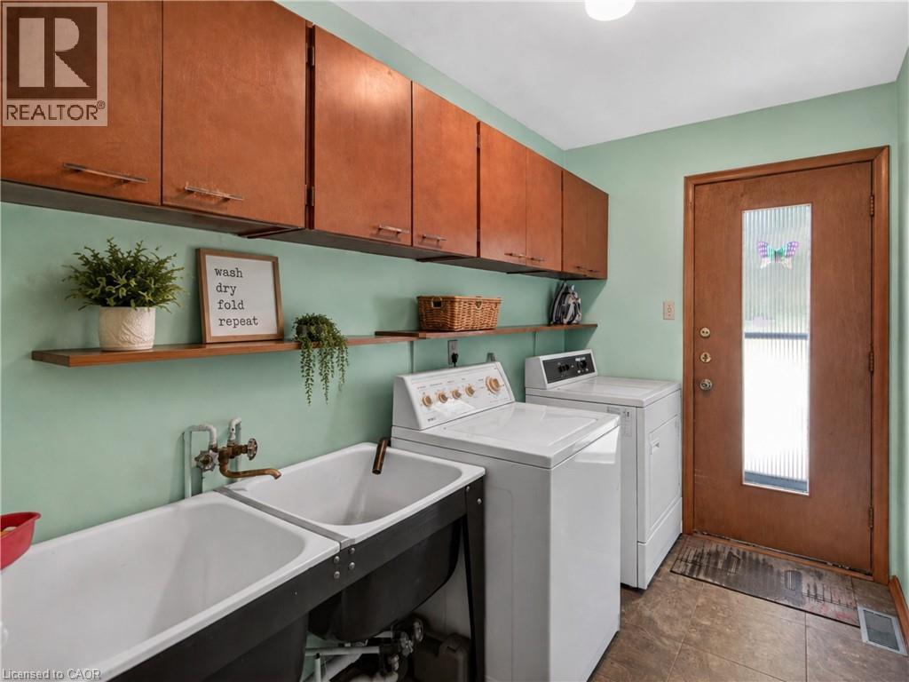 564 Mountain Brow Boulevard, Hamilton, ON