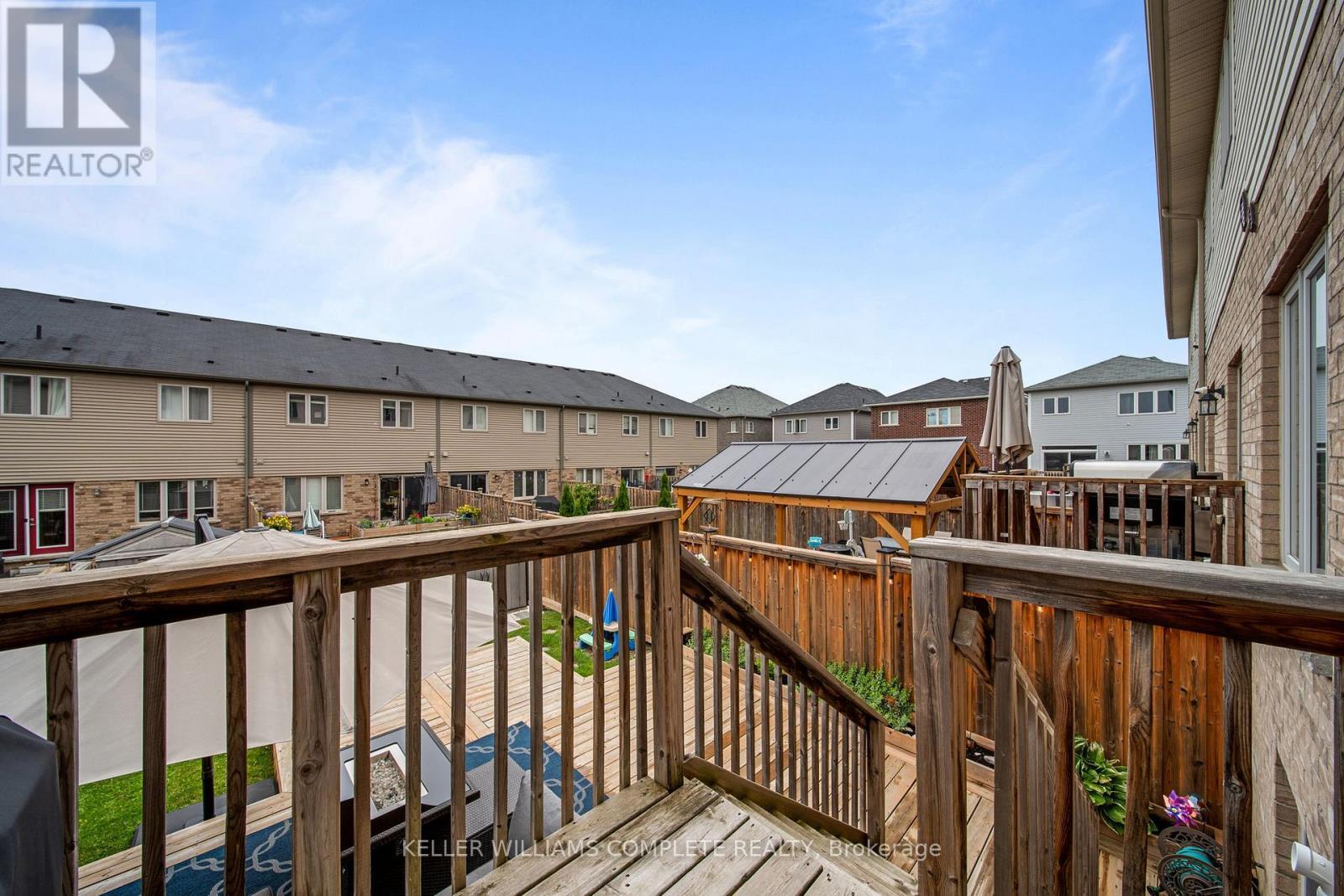 295 Pumpkin Pass, Hamilton, ON