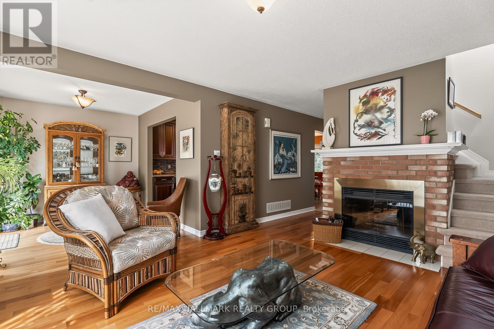 511 Deancourt Crescent, Ottawa, ON