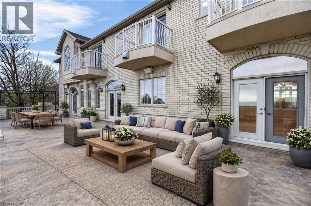 803 Ridge Road, Hamilton, ON