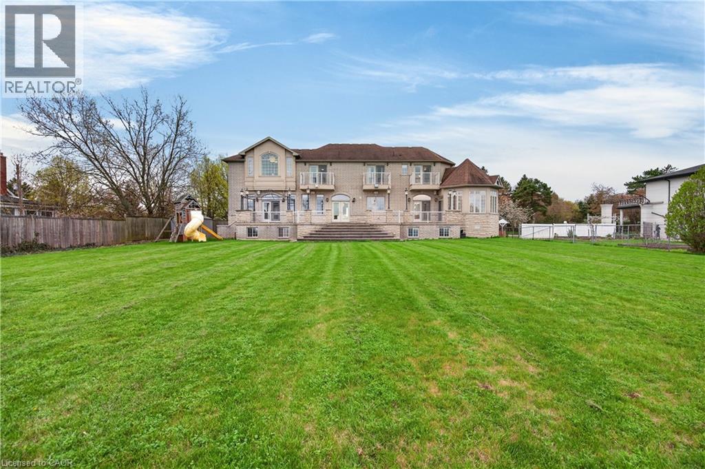 803 Ridge Road, Hamilton, ON
