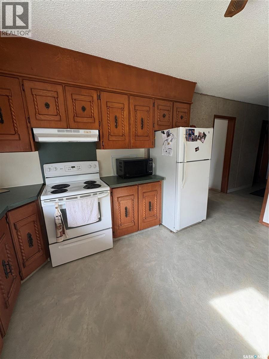 Witowski Acreage, Sasman Rm No. 336, SK