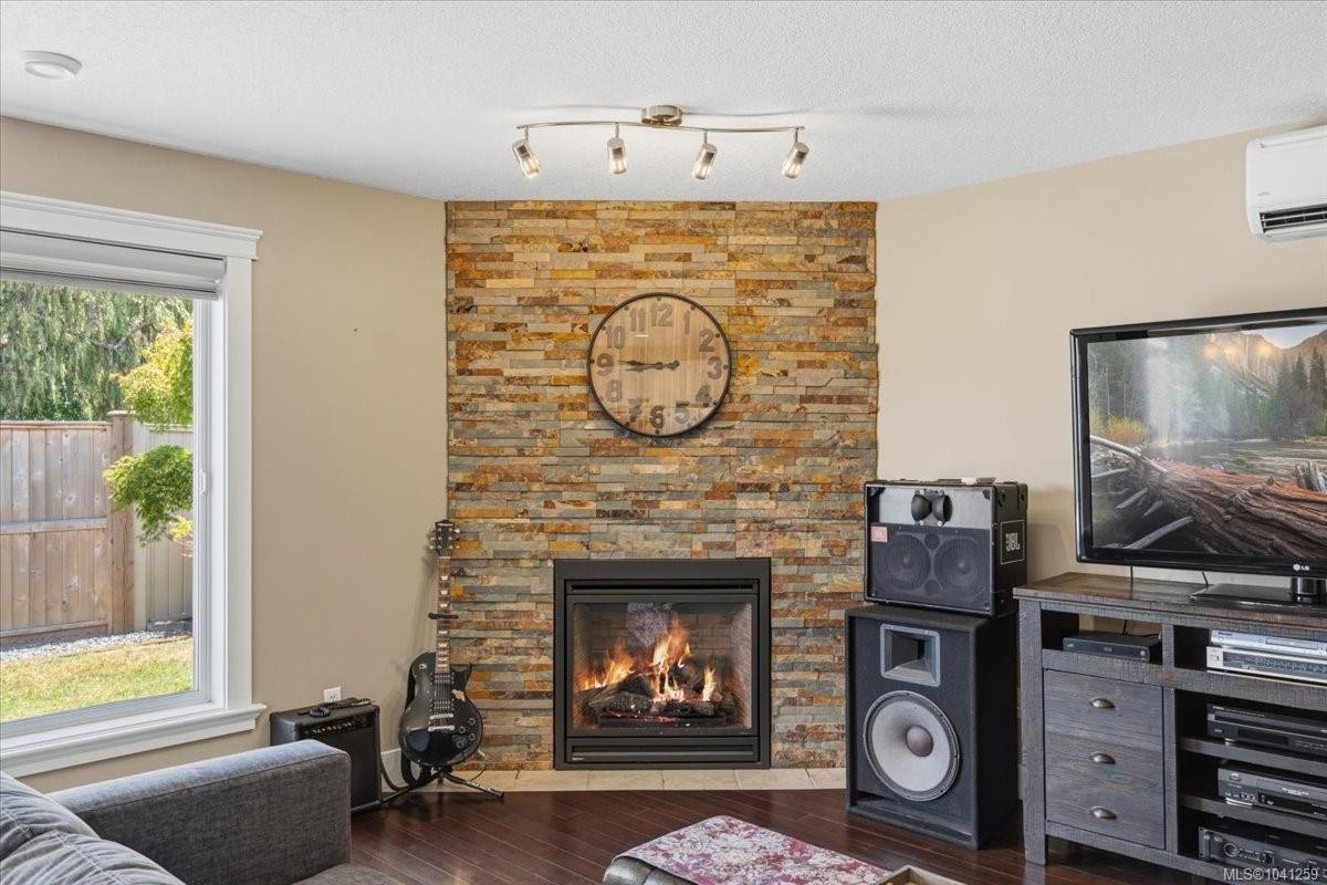 769 Anson Pl, Qualicum Beach, BC