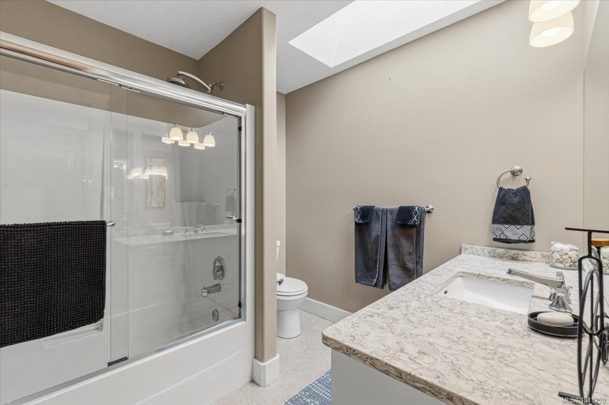 769 Anson Pl, Qualicum Beach, BC