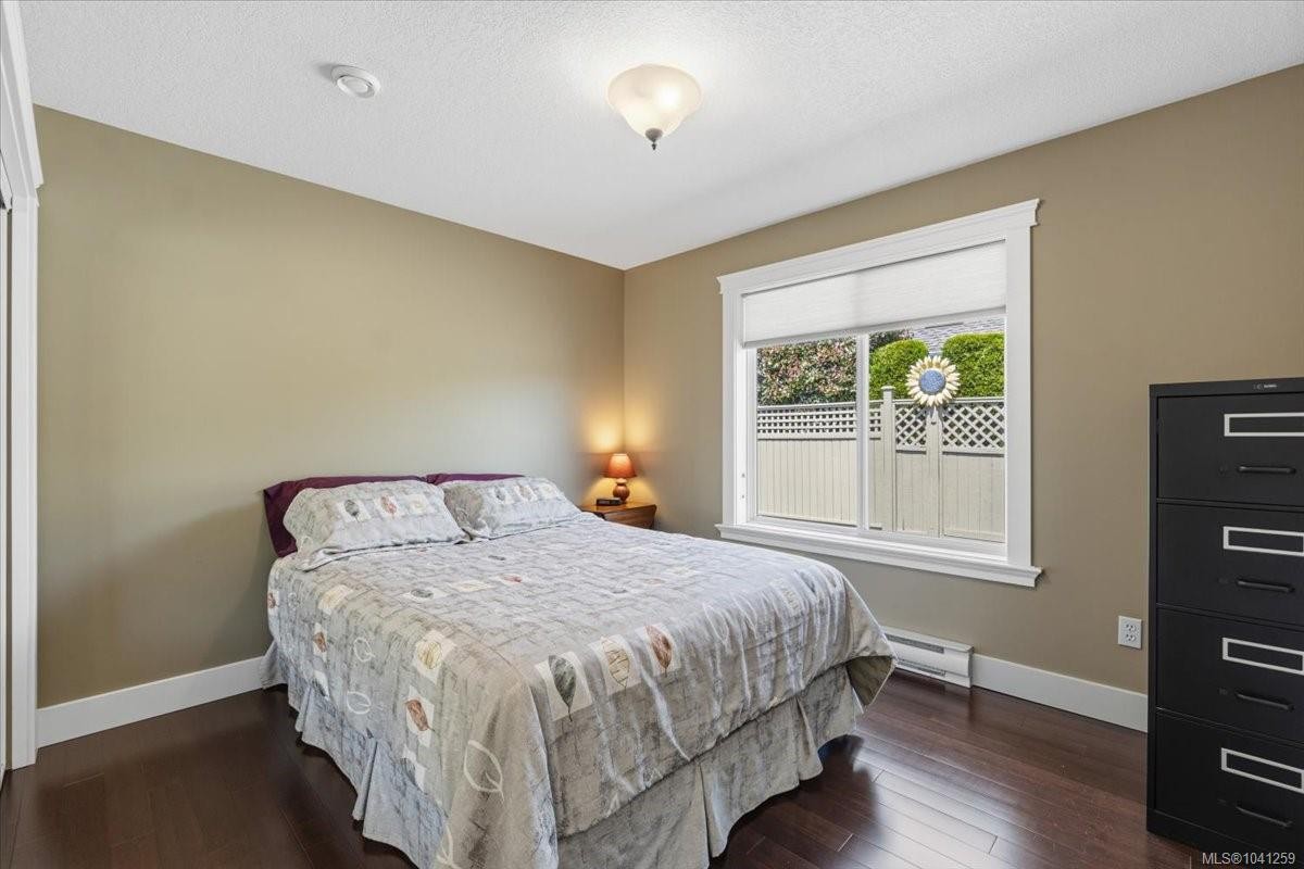 769 Anson Pl, Qualicum Beach, BC
