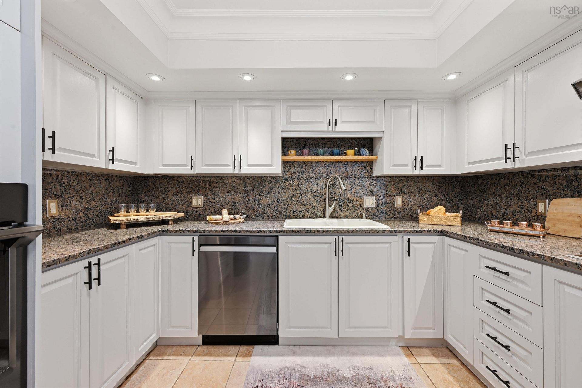 206 Spinnaker Drive, Halifax, NS