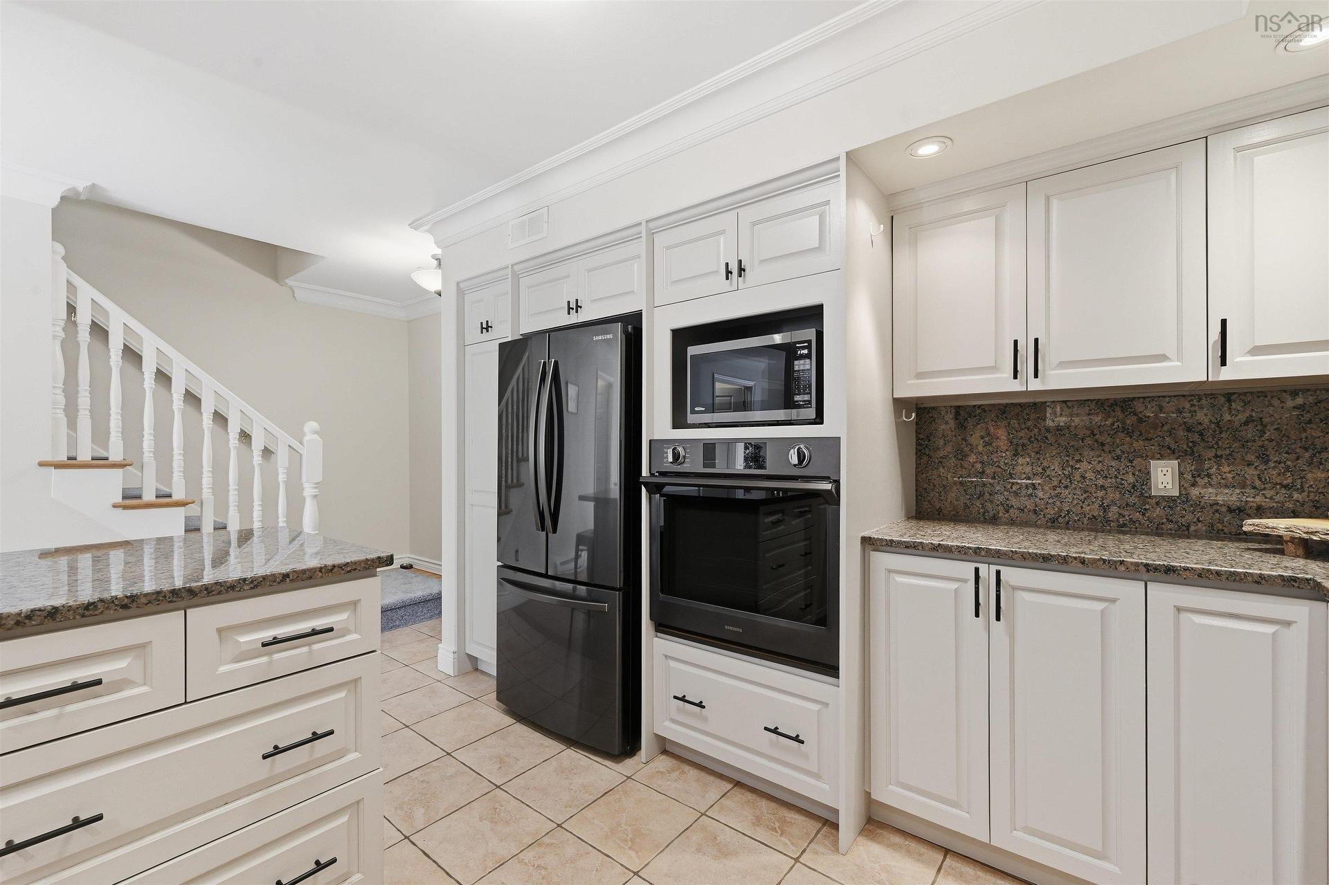 206 Spinnaker Drive, Halifax, NS