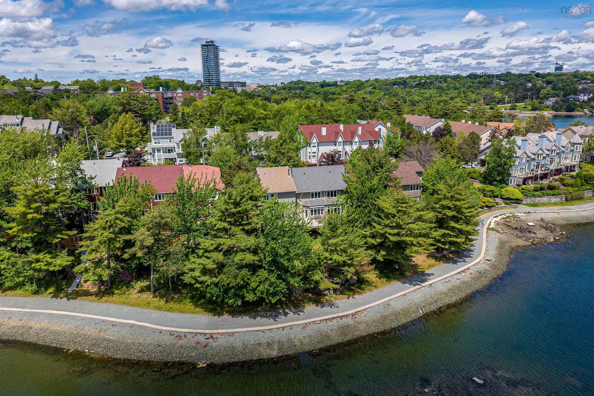 206 Spinnaker Drive, Halifax, NS
