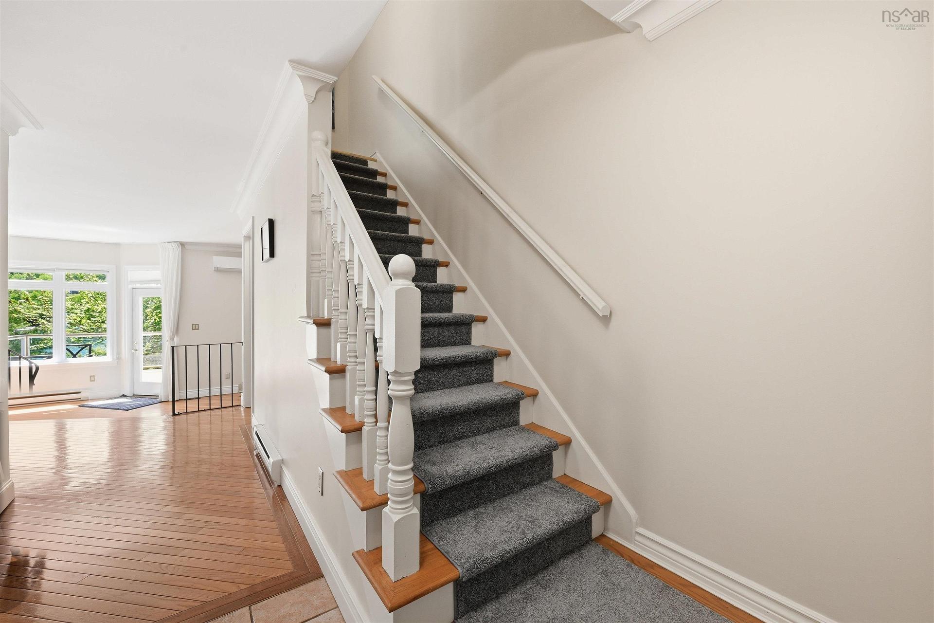 206 Spinnaker Drive, Halifax, NS