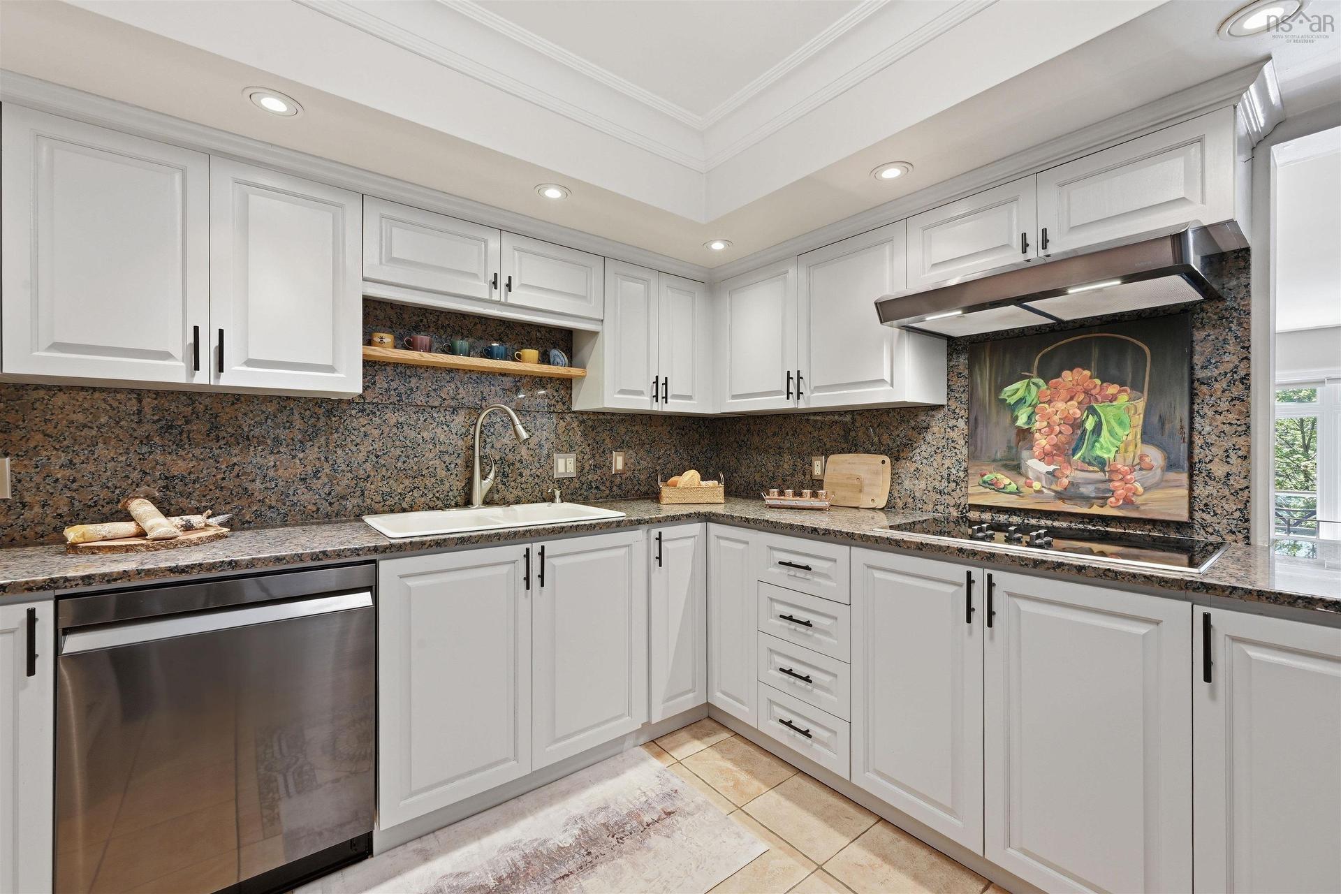 206 Spinnaker Drive, Halifax, NS