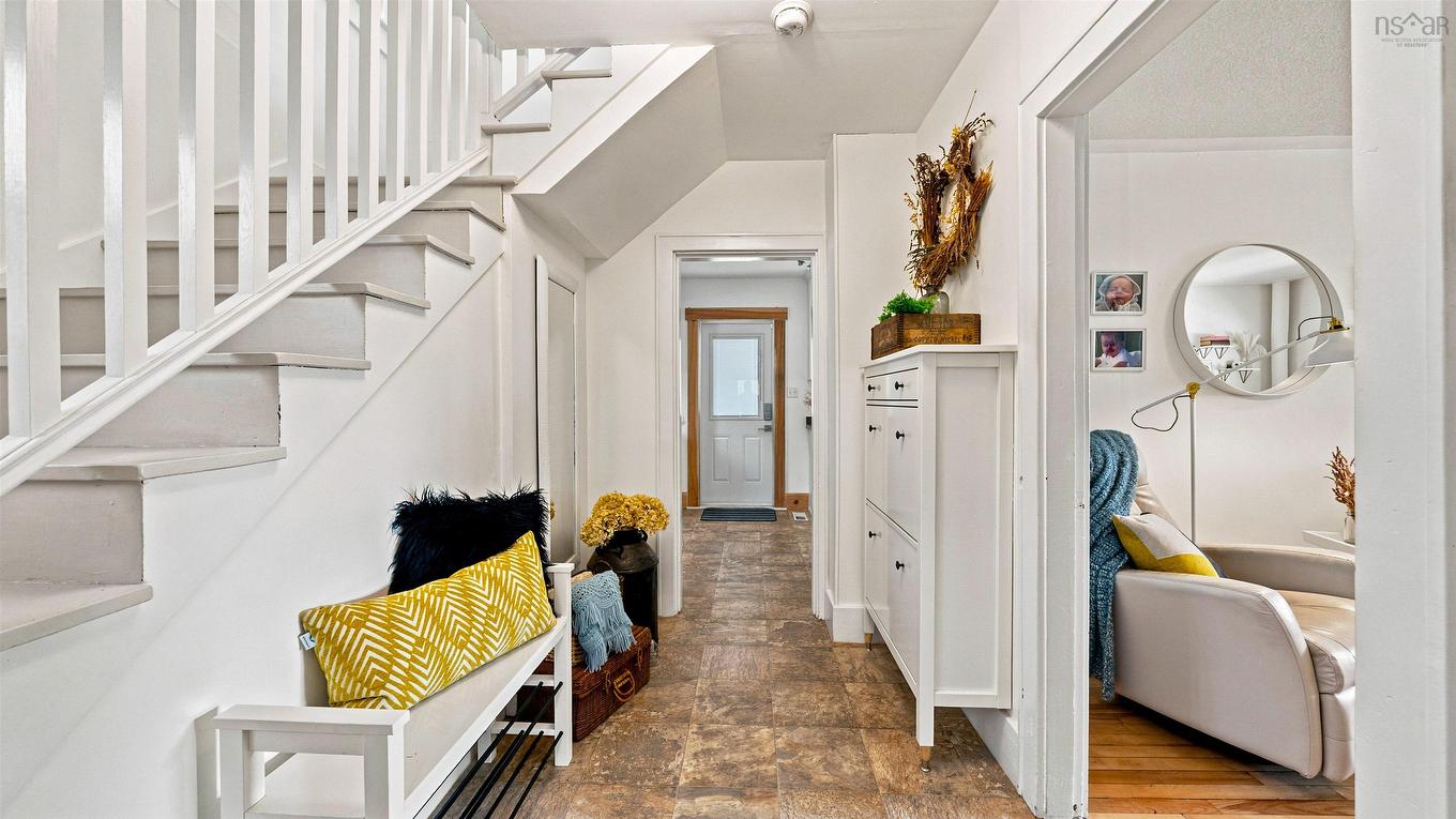 35 Riverside Lane, Enfield, NS