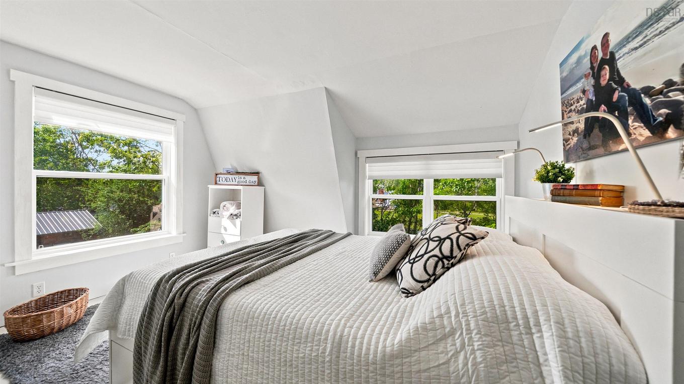 35 Riverside Lane, Enfield, NS