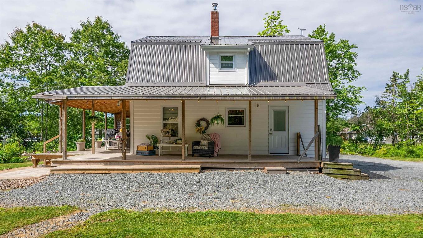 35 Riverside Lane, Enfield, NS