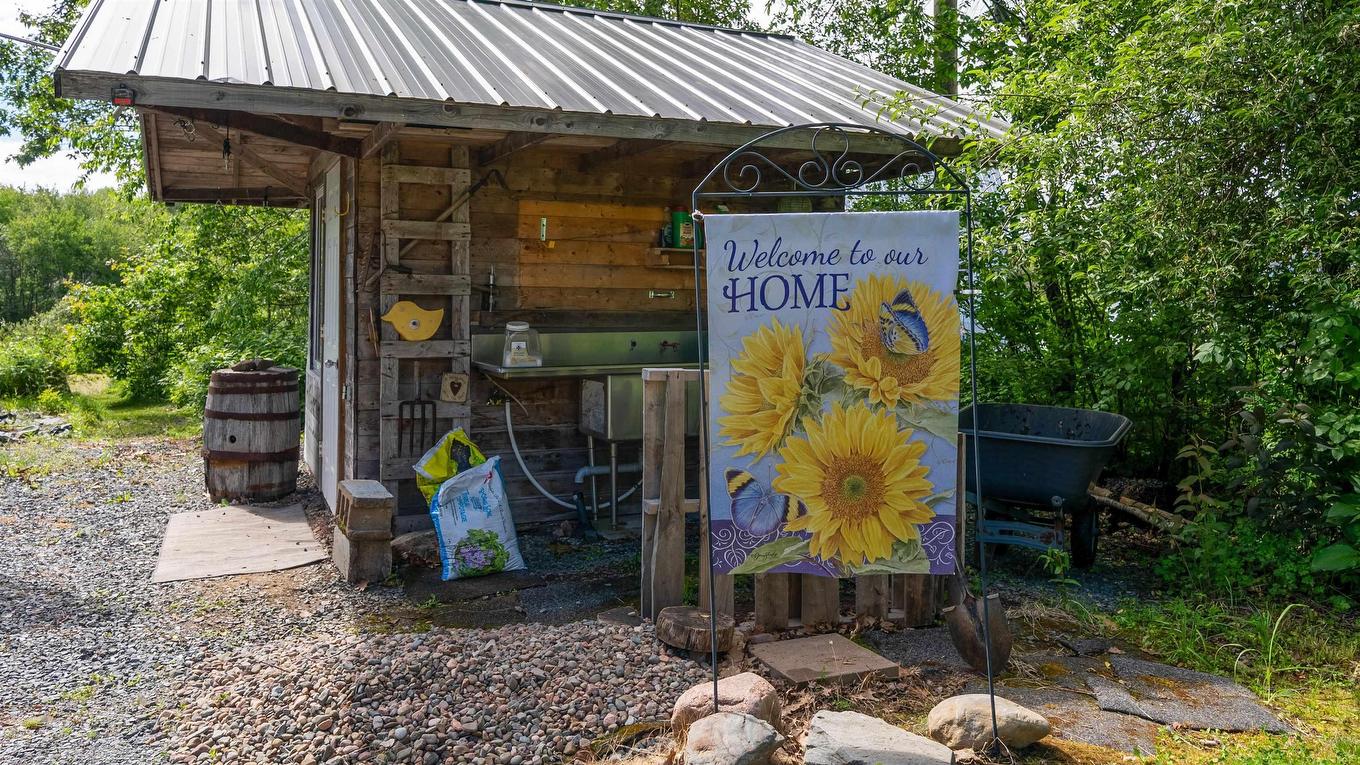 35 Riverside Lane, Enfield, NS