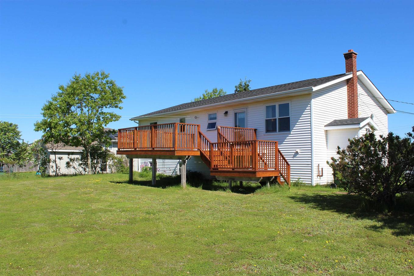 22 Maclauchlan Drive, Stratford, PE