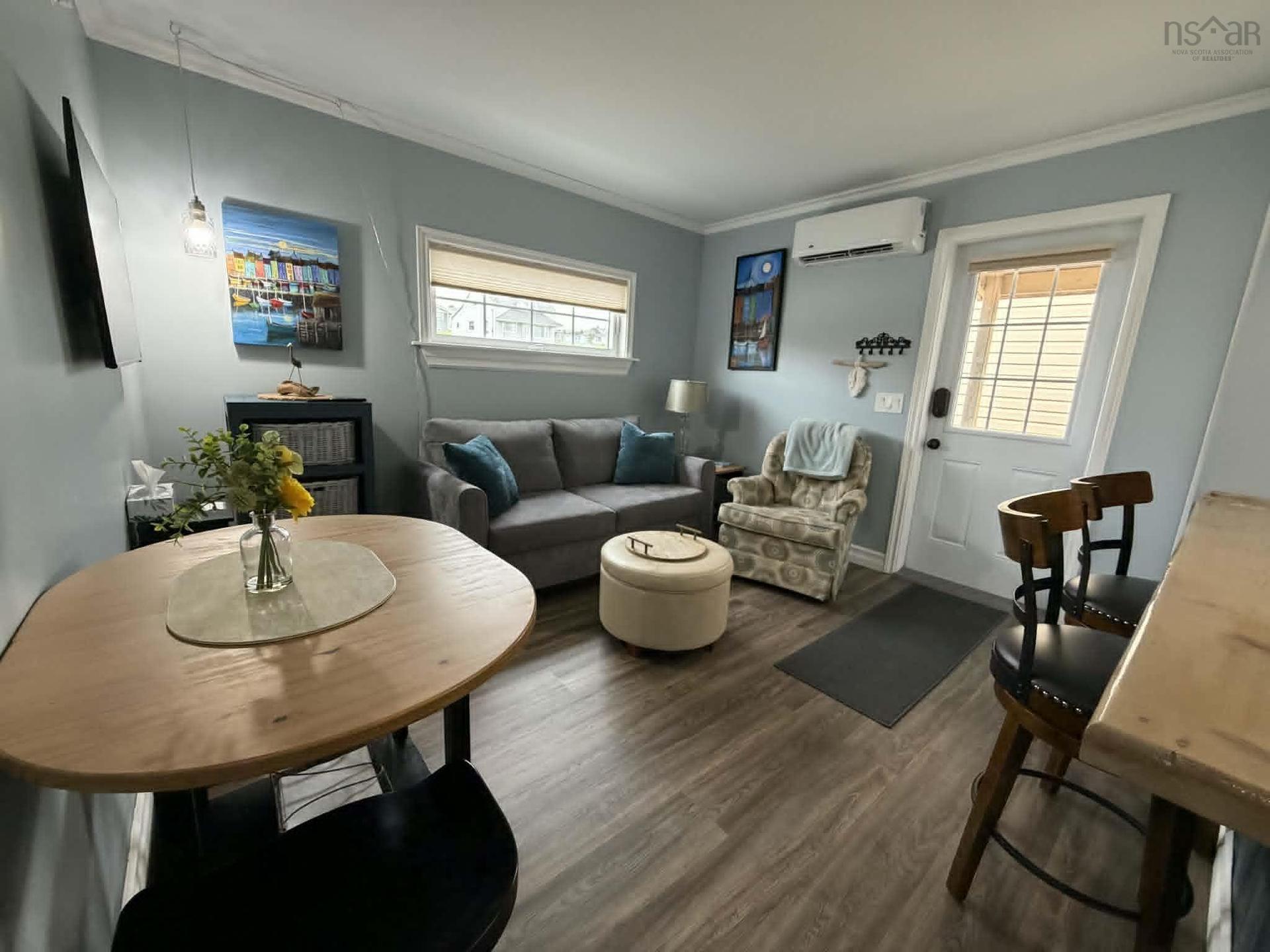 15421 Cabot Trail, Chéticamp, NS