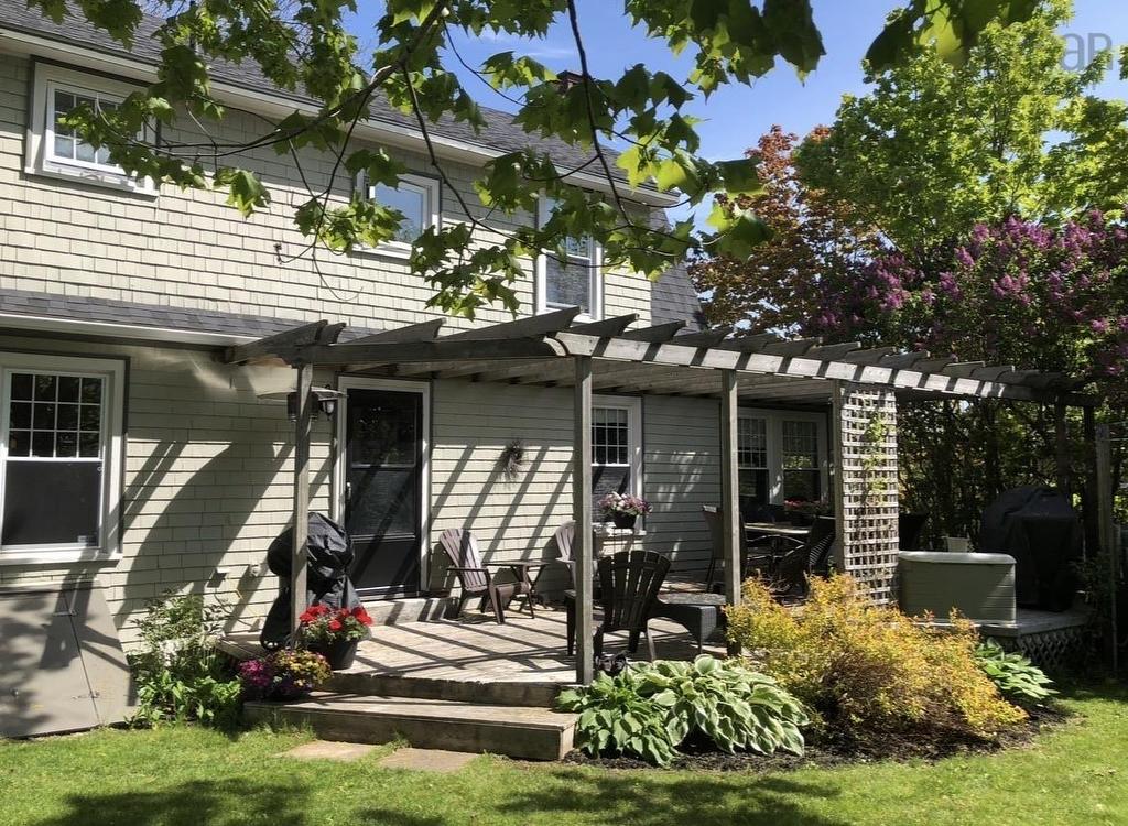 5 Warwick Street, Digby, NS