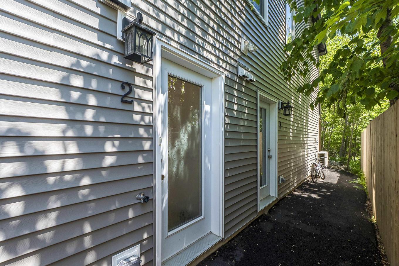 A 33 Mcintosh Street, Halifax, NS