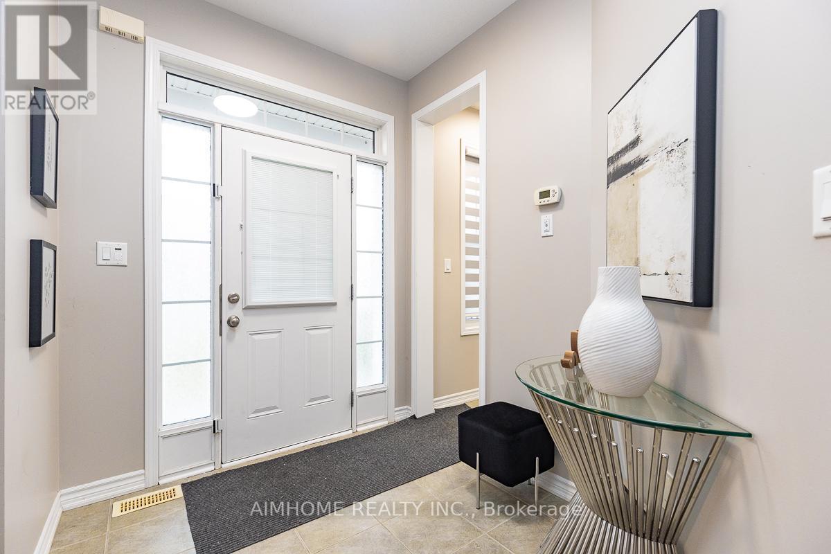 246 Thomas Phillips Drive, Aurora, ON
