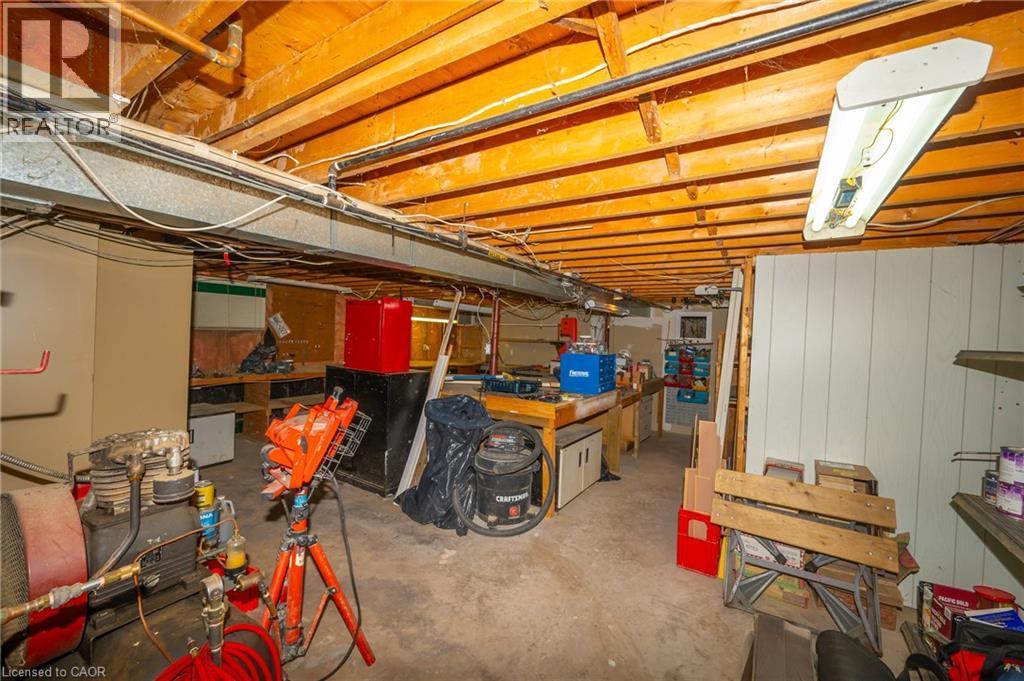 2 Cherry Avenue, Grimsby, ON