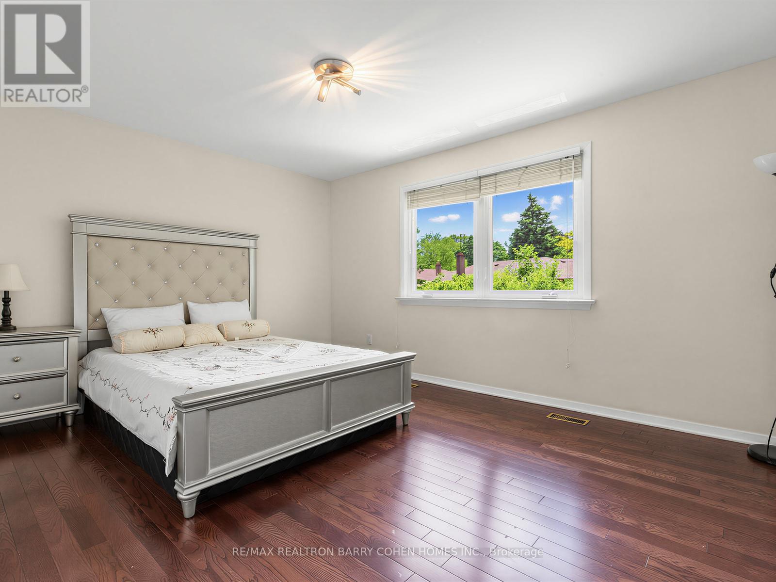 8 Boldmere Crescent, Toronto, ON