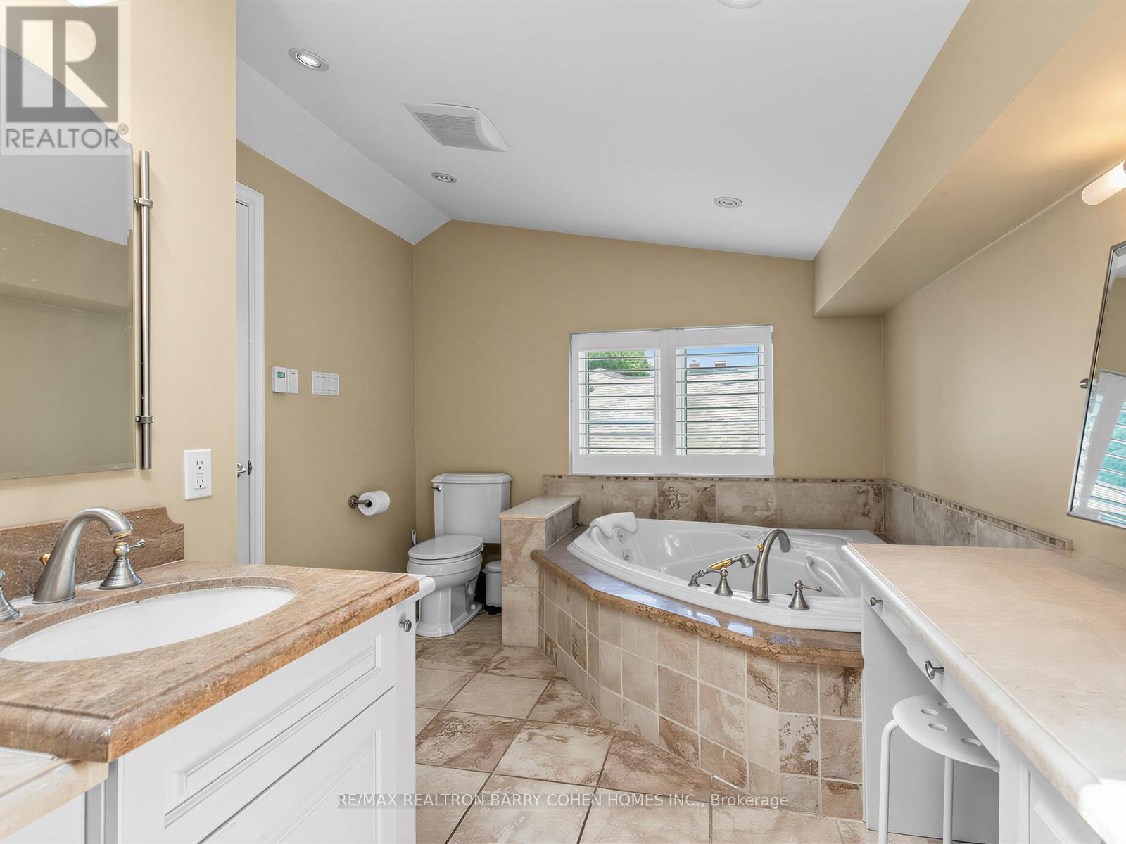 8 Boldmere Crescent, Toronto, ON