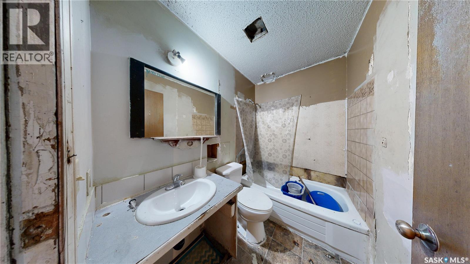 1633 Retallack Street, Regina, SK